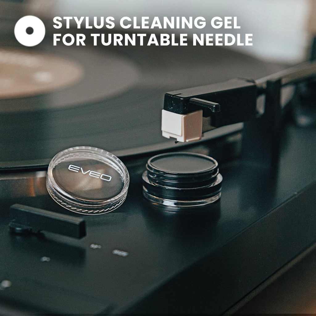 Vinyl Care Bundle - 200 Vinyl Sleeves + Vinyl 4-1 Cleaner Kit