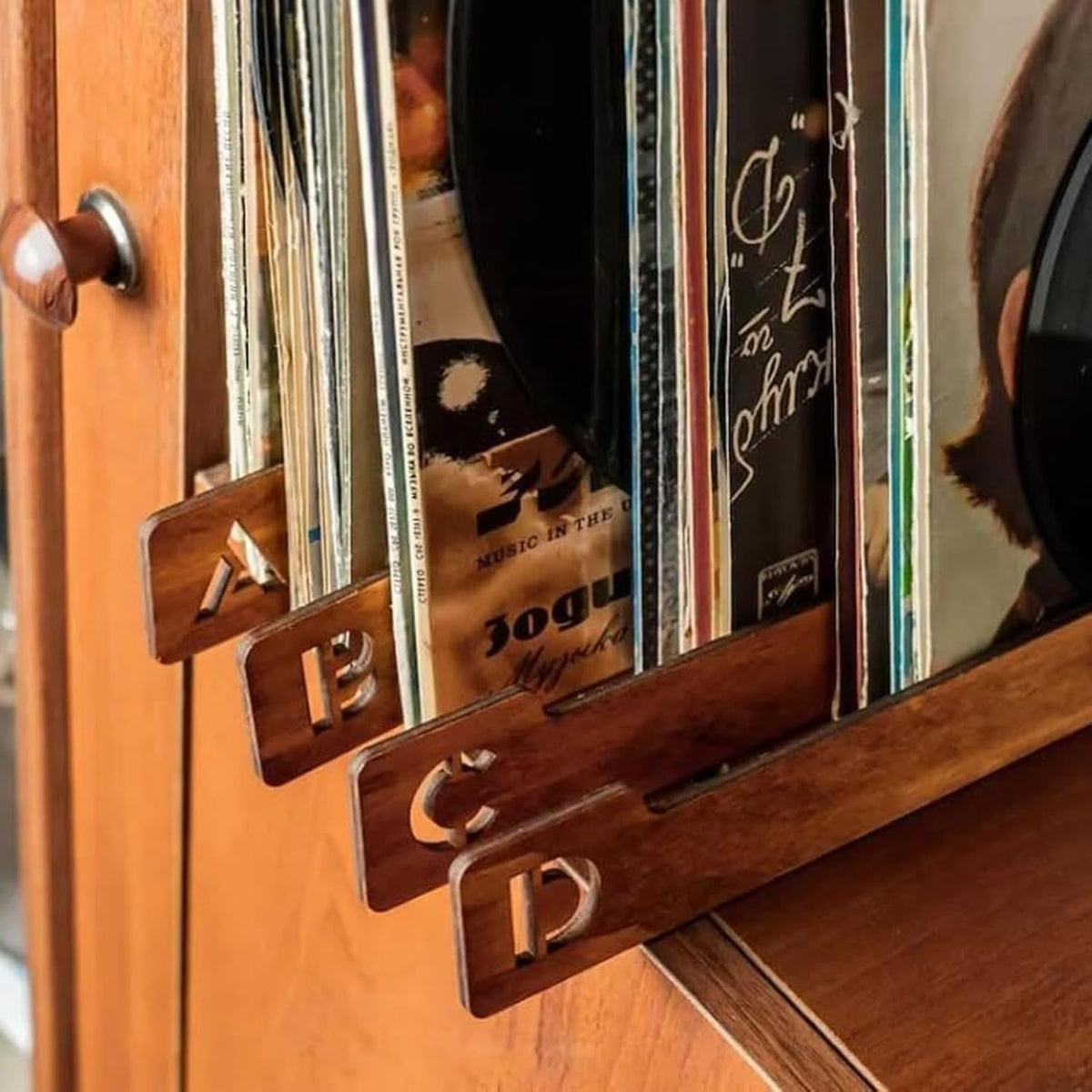 Vinyl Record Dividers, Alphabetical Vinyl Record Storage Dividers A-Z, 26 Record Rack Organization Guides, Album Box Collection Bins for Music Lovers